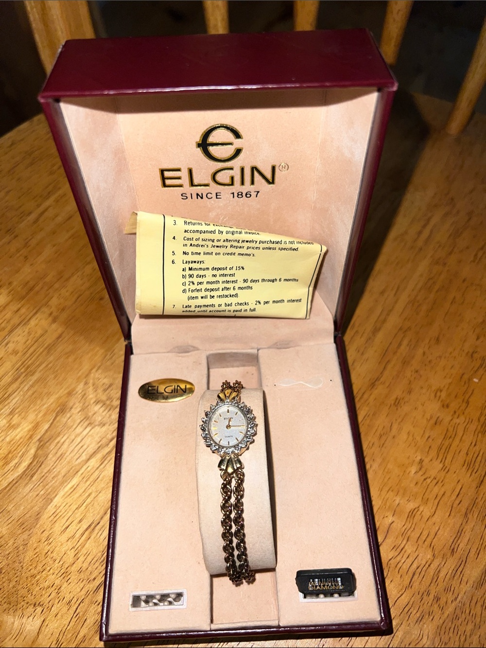 Vintage Elgin Gold-Tone Women's Bracelet Watch Diamond Quartz Accuracy
